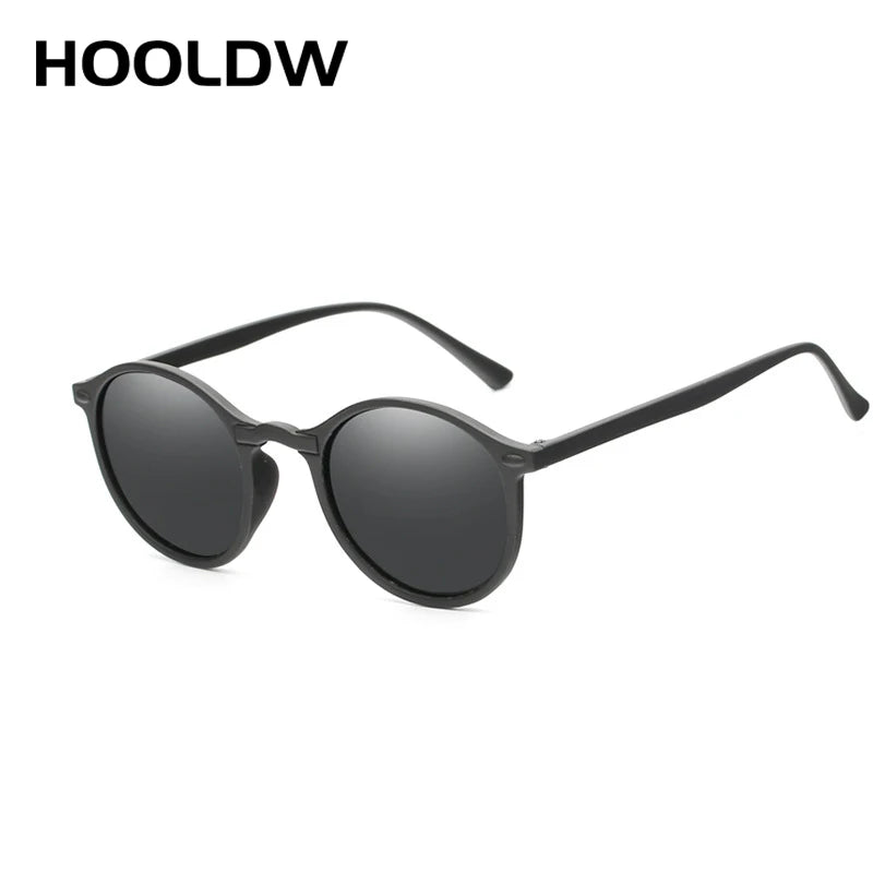 Óculos de Sol Polarizados HOOLDW – Estilo Vintage com Proteção Total UV400
Dá um upgrade ao teu visual com os óculos de sol HOOLDW 2020 – uma combinação perfeita entre design clássico vintage e tecnologia moderna