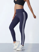 Leggings de Yoga Femininas – Cintura Alta, Efeito Levanta Bumbum, Estilo & Performance
Descobre o equilíbrio perfeito entre conforto e estilo com estas leggings desportivas femininas. Com design slim de cintura alta e deta