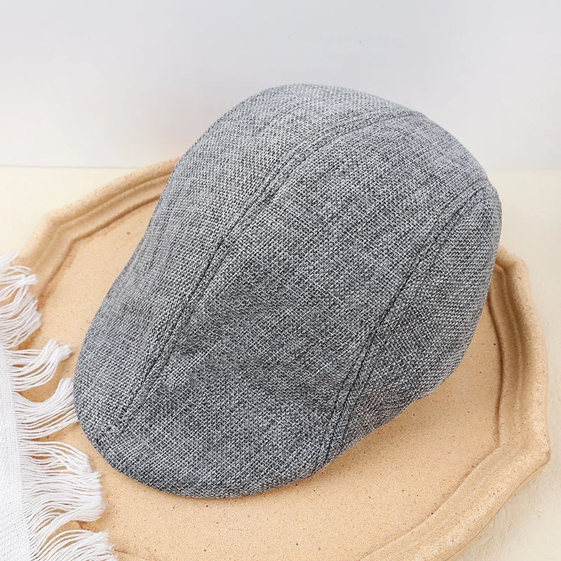 Boina Masculina Estilo Britânico – Primavera/Verão
Um clássico que nunca sai de moda! Esta boina masculina em estilo britânico retro é perfeita para os dias mais quentes da primavera e verão.