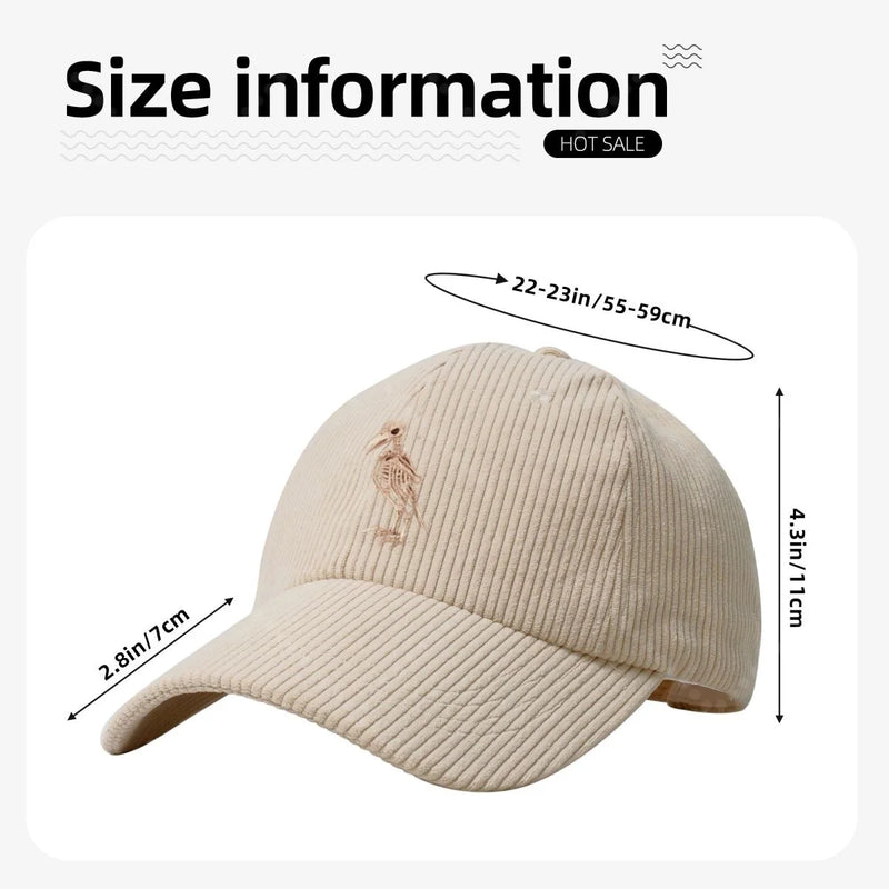 Boné Trucker Ajustável em Corduroy com Caveira de Corvo – Estilo Gótico & Halloween
Destaque-se com este boné de caminhoneiro em corduroy macio, com um design ousado de caveira de corvo e ossos, perfeito para fãs de es