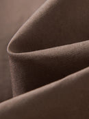 Blusa Feminina FSLE com Laço Sofisticado e Decote em V – Verão 2025
Modelo: 25FS12737

Descubra o charme da elegância moderna com esta blusa feminina da FSLE, ideal para ocasiões especiais e visuais requintados. Com um