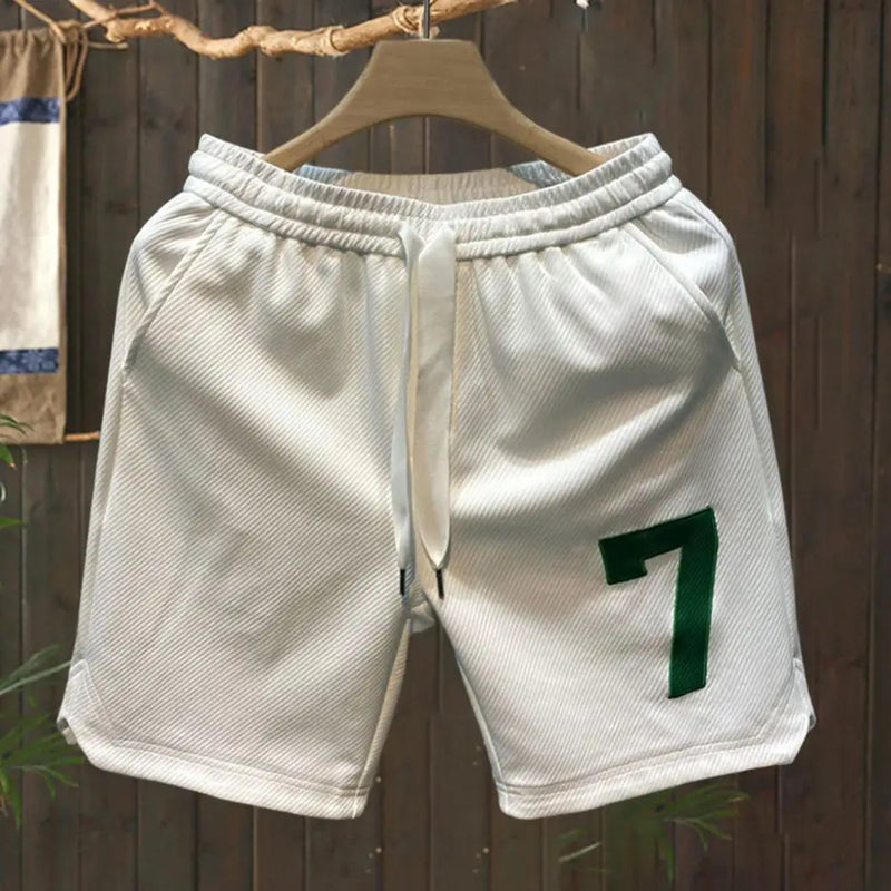 Bermudas Masculinas Esportivas com Cintura Elástica e Estilo Urbano
Desenvolvidas para conforto e desempenho, estas bermudas masculinas combinam estilo desportivo com praticidade no dia a dia. Fabricadas em tecido leve e sua