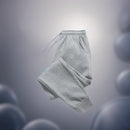 Calças de Treino Outono/Inverno 2024 – Unissexo
Descubra o conforto e estilo das nossas calças de moletom para corrida, jogging e uso diário. Perfeitas para homens e mulheres que valorizam uma peça casual e versátil, i