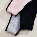 Conjunto 3 Tangas Femininas – Cintura Baixa | Algodão Confortável
Descubra o equilíbrio perfeito entre conforto e sensualidade com este conjunto de 3 tangas femininas em algodão.
Com design de cintura baixa, ajuste perf