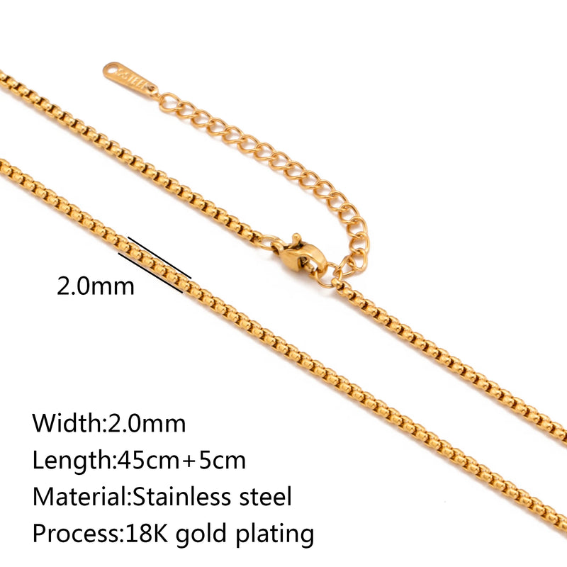 Colar em Aço Inoxidável Dourado 18K – Corrente Ajustável com Design Cruz, Cubana ou Ripple (5 unidades)
Eleve o estilo com este conjunto de colares premium em aço inoxidável, com revestimento PVD em dourado 18K, que ga