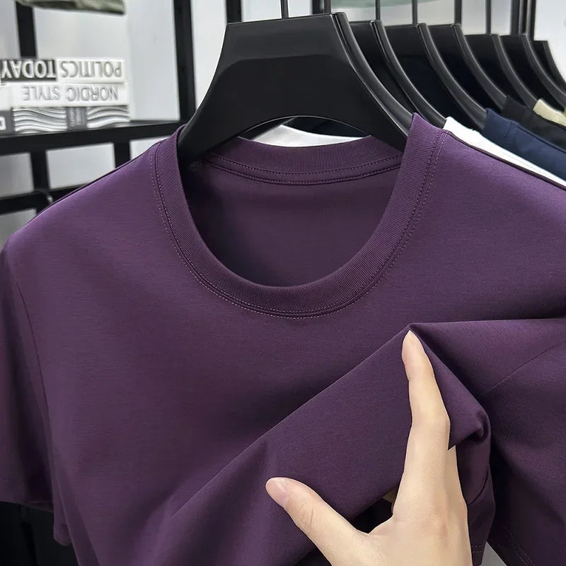 Camiseta Masculina Conforto Premium – Verão | 45,3% Lyocell
Descubra o conforto absoluto com esta camiseta masculina de verão, feita com 45,3% Lyocell, um tecido natural conhecido pela suavidade, frescura e propriedades a