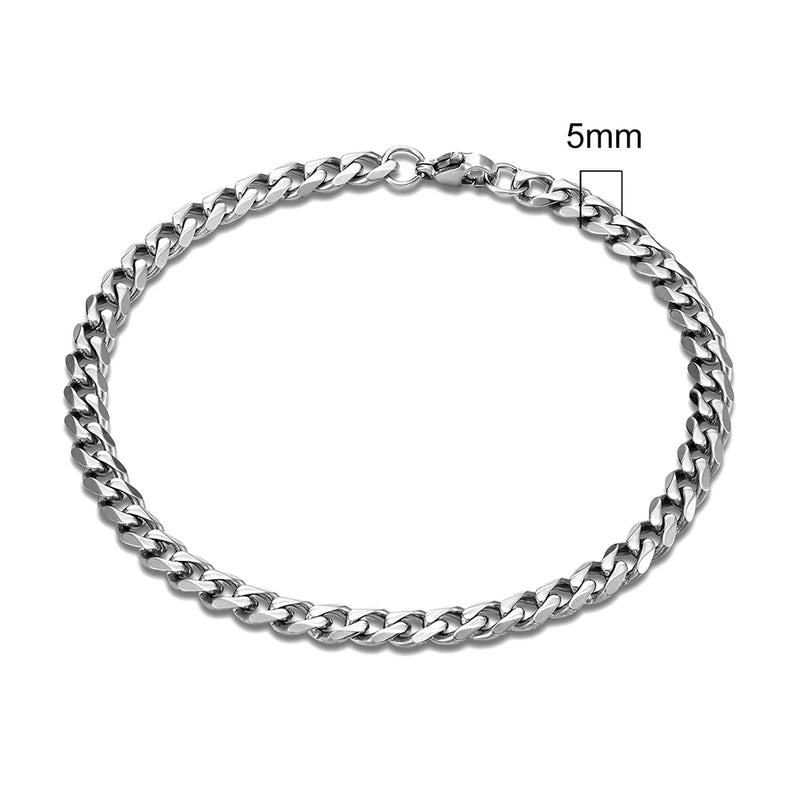 Pulseira Curb Cuban em Aço Inoxidável – Estilo Punk Rock para Homem e Mulher
Adiciona atitude e personalidade ao teu visual com esta pulseira de corrente estilo Curb Cuban, feita em aço inoxidável de alta qualidade, res