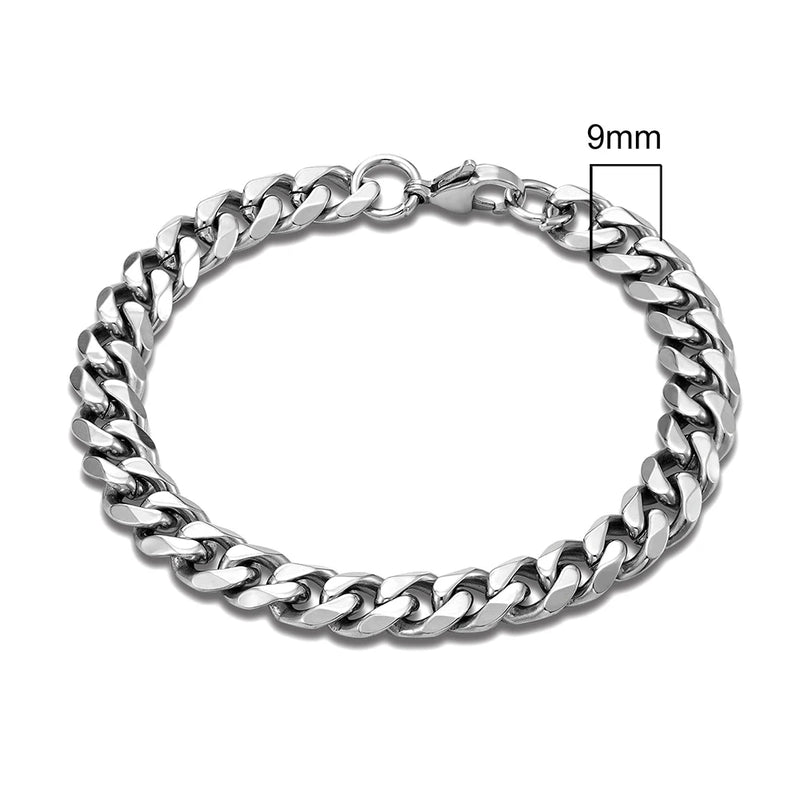Pulseira Curb Cuban em Aço Inoxidável – Estilo Punk Rock para Homem e Mulher
Adiciona atitude e personalidade ao teu visual com esta pulseira de corrente estilo Curb Cuban, feita em aço inoxidável de alta qualidade, res