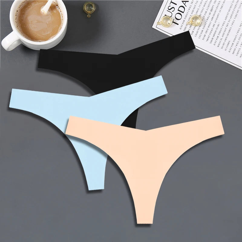 INETOO – Pack de 3 Calcinhas Femininas em Seda Fria
Modelo V-Cintura • Sem Costuras • Respirável • Sensual & Confortável

Descubra o equilíbrio perfeito entre conforto e sensualidade com este pack de 3 calcinhas FI