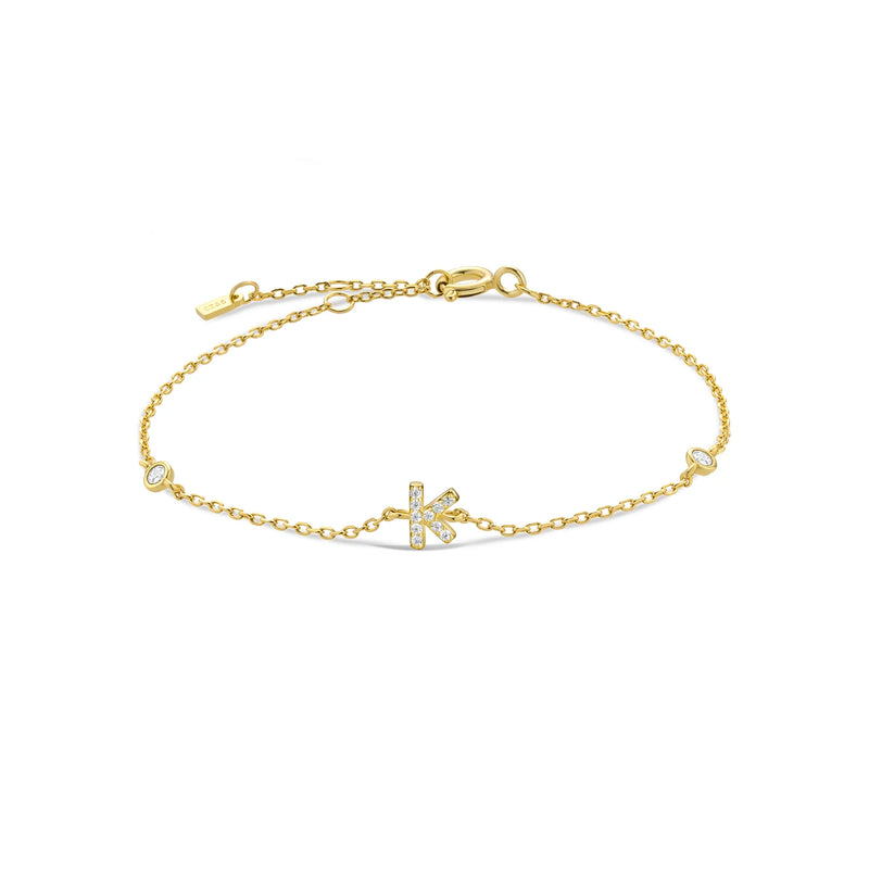 Pulseira Personalizada ANDYWEN com Inicial – Prata Esterlina 925 & Banho de Ouro
Descubra a elegância da joalharia personalizada com a pulseira ANDYWEN — uma peça sofisticada em prata esterlina 925 com banho de ouro bri