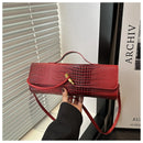 Bolsa Feminina Elegante 2025 – Estilo Retro com Padrão Crocodilo
Descubra a sofisticação da nova tendência de 2025!
Esta bolsa feminina preta combina o charme do design retro com o toque moderno do couro PU texturizado