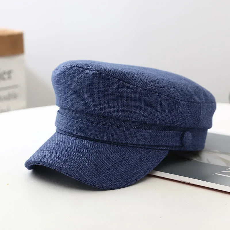 Boné Estilo Militar Feminino – Retrô Inglês em Linho Respirável
Adiciona um toque de elegância vintage ao teu look com este boné estilo militar feminino, inspirado na moda retrô britânica. Fabricado em linho leve e