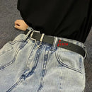 Cinto Feminino Vintage em Couro PU – Preto ou Castanho
Adicione um toque de estilo e elegância ao seu look com este cinto feminino em couro PU, perfeito para usar com calças de ganga, vestidos ou saias. Com design clássi