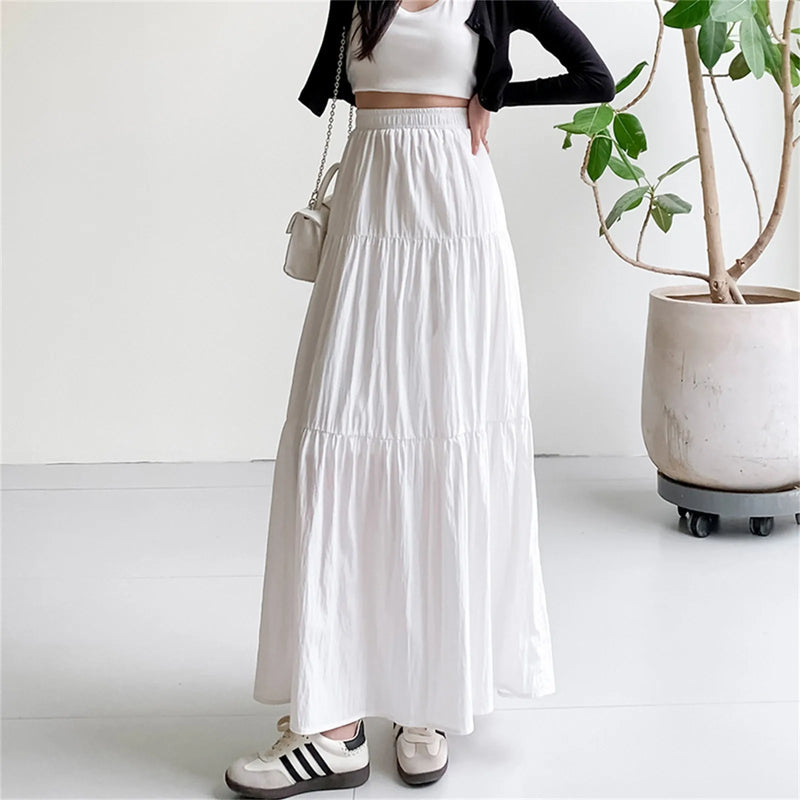 Vestido Maxi Casual de Cintura Alta com Detalhes em Renda Vintage – Elegância Clássica e Versatilidade para o Dia a Dia
Descubra o equilíbrio perfeito entre conforto e estilo com este vestido maxi de cintura alta, realç