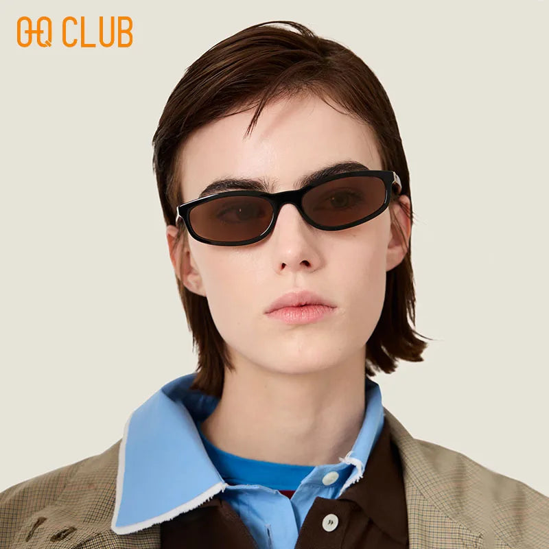 Óculos de Sol O-Q CLUB – Estilo, Elegância e Proteção para Todos os Dias
Descubra os óculos de sol O-Q CLUB, com design moderno e lentes de formato quadrado que combinam com qualquer look. Uma escolha sofisticada tanto