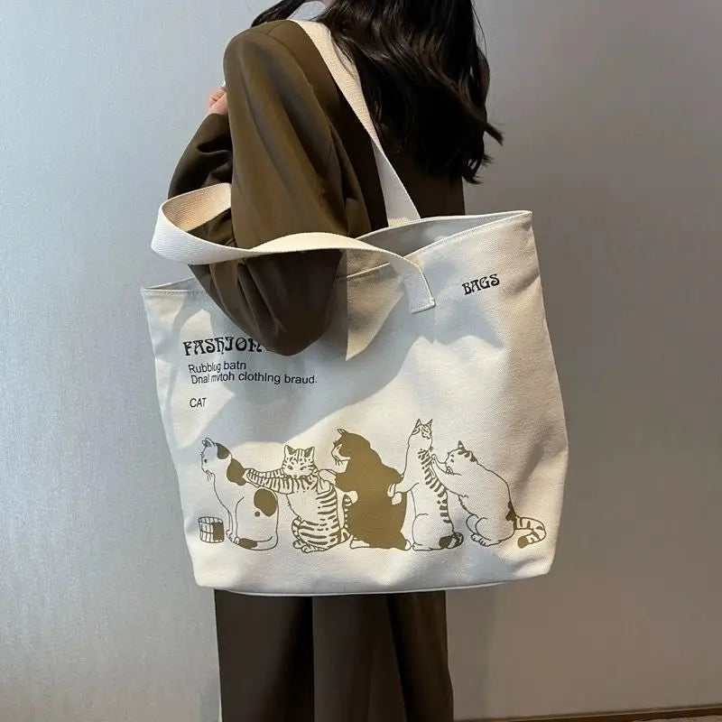 Bolsa Tote de Lona Feminina – Elegância e Praticidade para o Seu Dia a Dia

Descubra a combinação perfeita entre estilo e funcionalidade com esta Bolsa Tote de Lona, desenhada especialmente para mulheres modernas que val