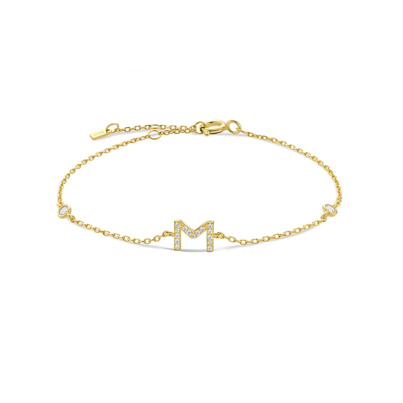 Pulseira Personalizada ANDYWEN com Inicial – Prata Esterlina 925 & Banho de Ouro
Descubra a elegância da joalharia personalizada com a pulseira ANDYWEN — uma peça sofisticada em prata esterlina 925 com banho de ouro bri