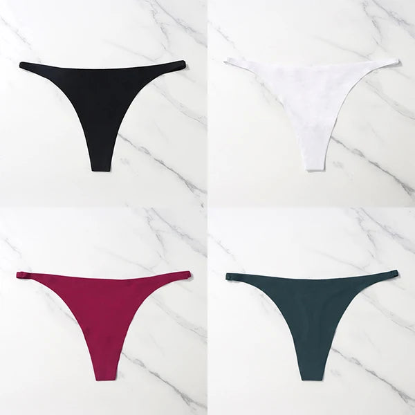 Pack com 4 Calcinhas Sexy em Seda Gelada – Estilo Tanga sem Costuras
Sinta o conforto e a sensualidade todos os dias com este conjunto de 4 calcinhas ultra suaves. Feitas em seda gelada de alta qualidade, estas tangas ofer