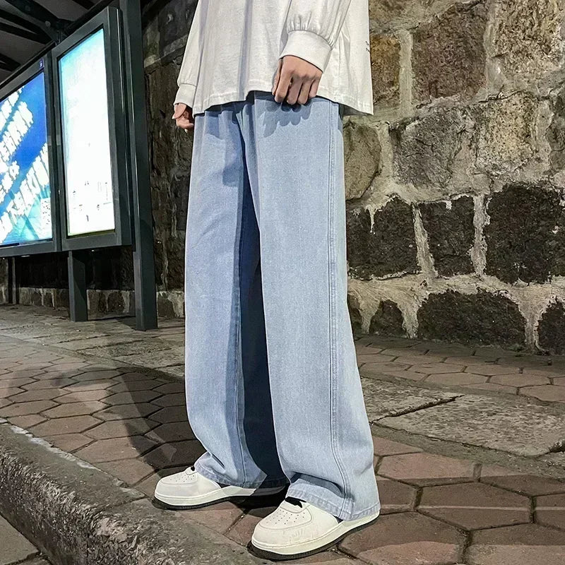 Calças Jeans Masculinas Largas Streetwear 2025 – Estilo Coreano Moderno
Descubra o conforto e a atitude das calças jeans largas, inspiradas na moda coreana que domina as ruas em 2025. Com corte reto e perna larga, estas c