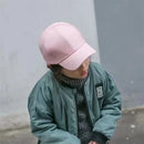 Bonés Infantis de Algodão com Logo Personalizado – Modelo Snapback
Bonés estilosos e confortáveis para meninos e meninas!
Feitos em algodão respirável, ideais para os dias de sol da primavera e verão.
Com design tipo