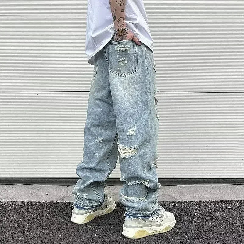 Jeans Masculinos Vintage - Estilo Americano 2025
Descobre o equilíbrio perfeito entre autenticidade vintage e estilo urbano moderno com estes jeans masculinos. Inspirados na tendência euro-americana de rua, estes jeans apre