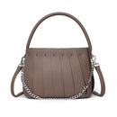 Bolsa de Ombro Pregueada – Estilo Elegante e Compacto
Descubra a elegância prática da nossa Bolsa de Ombro Pregueada Original, ideal para mulheres modernas que valorizam estilo e funcionalidade no dia a dia.
Perfeita como