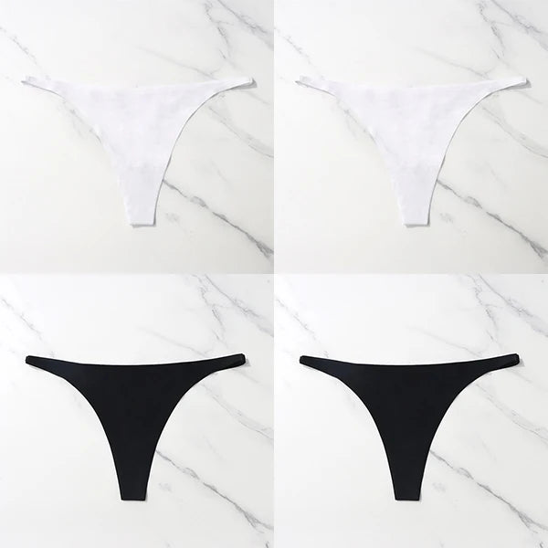 Pack com 4 Calcinhas Sexy em Seda Gelada – Estilo Tanga sem Costuras
Sinta o conforto e a sensualidade todos os dias com este conjunto de 4 calcinhas ultra suaves. Feitas em seda gelada de alta qualidade, estas tangas ofer