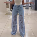Calças Jeans Femininas Baggy com Detalhe em Crochê Floral – Tendência Verão 2025 | Estilo Y2K
Destaque-se com estas calças jeans baggy femininas com recortes em forma de flor e detalhes em crochê artesanal. Um modelo