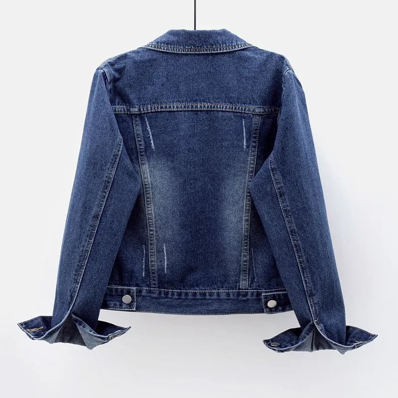 Jaqueta Jeans Feminina Manga Longa 2025 – Estilo Primavera

Descubra o conforto e a versatilidade da nossa jaqueta jeans feminina de manga longa, ideal para a primavera de 2025. Com um corte largo e moderno, esta peça em d