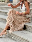 Saia Midi Plissada em Tule – Estilo Boho Elegante 2025
Descubra a elegância leve da Saia Midi Plissada em Camadas, perfeita para mulheres que amam unir conforto e estilo.
Com design boho-chic, tecido em tule macio e corte