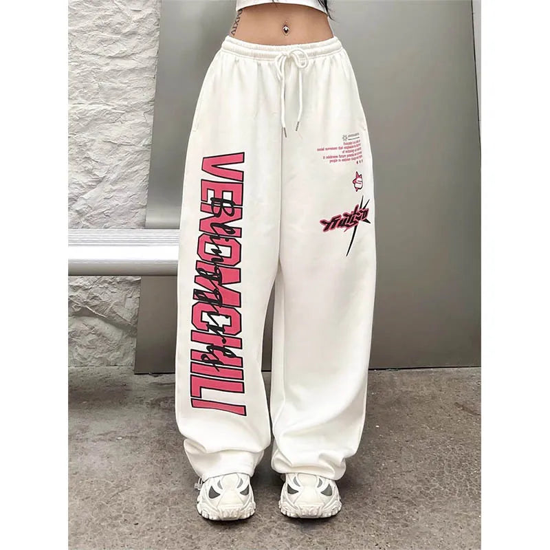 Calças Casuais Femininas de Verão – Estilo Retro & Design Elegante
Leves, confortáveis e com secagem rápida, estas calças de cintura subida combinam o estilo retro urbano com a versatilidade da moda casual. O corte per