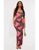 Vestido Longo Floral Estilo Fada – Slim, Sexy e Leve para o Verão Y2K
Encante-se com este vestido longo floral estilo fada, perfeito para os dias quentes de verão. Com alças finas, corte slim que valoriza a silhueta e te