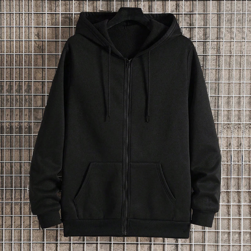 Sweatshirts Masculinas com Capuz – Estilo Urbano para o Outono
Descobre os casacos ideais para os dias frescos!
Estes sweats com capuz e fecho de correr combinam conforto, estilo e praticidade.
Com um corte solto e urbano,