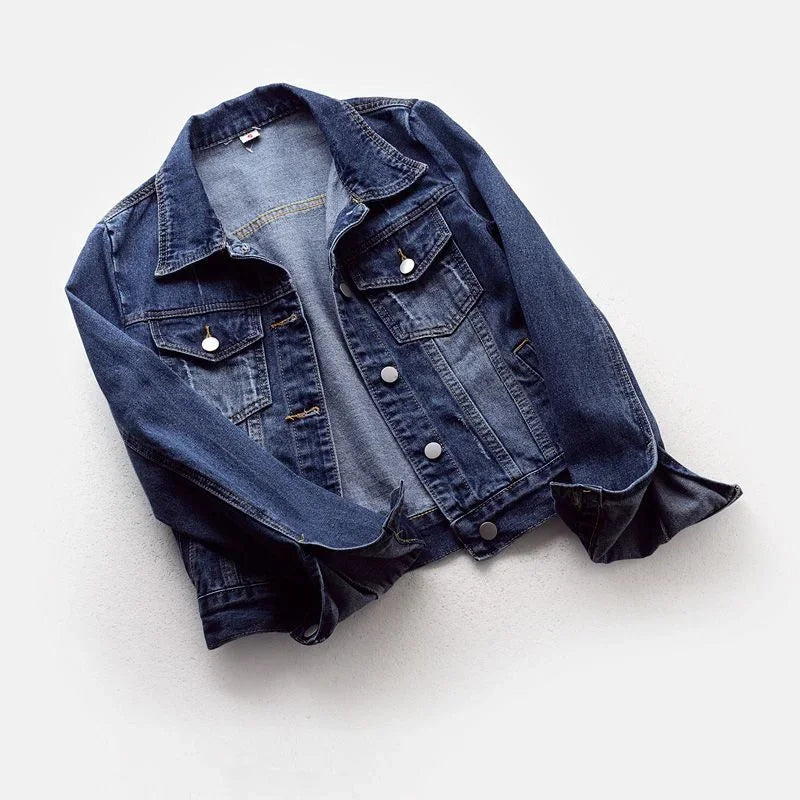 Jaqueta Jeans Feminina Manga Longa 2025 – Estilo Primavera

Descubra o conforto e a versatilidade da nossa jaqueta jeans feminina de manga longa, ideal para a primavera de 2025. Com um corte largo e moderno, esta peça em d