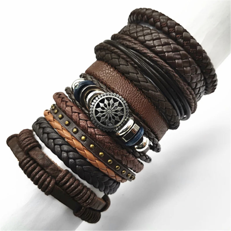 Conjunto de 10 Pulseiras Masculinas em Couro – Estilo Artesanal e Atemporal
Descubra o equilíbrio perfeito entre estilo e autenticidade com este conjunto de 10 pulseiras masculinas em couro entrançado.
Feitas à mão com