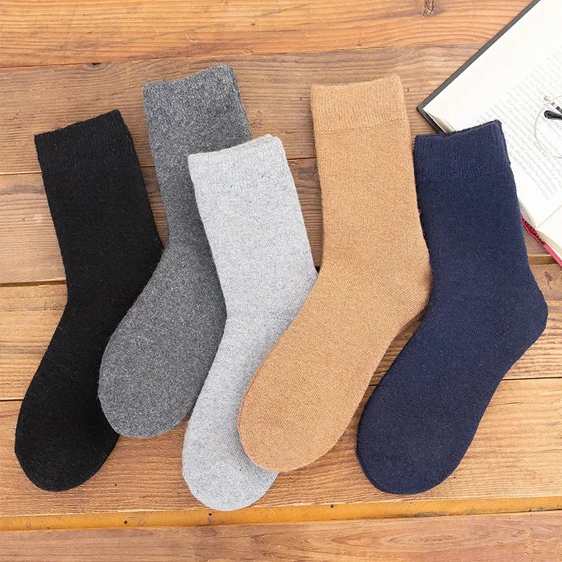 1 Par de Meias Térmicas de Inverno para Mulheres e Homens – Meias Super Grossas de Lã Merino, Quentes, Peludas e Resistentes ao Frio, Ideais para Neve

Mantenha os seus pés confortáveis e quentinhos mesmo nos dias mais