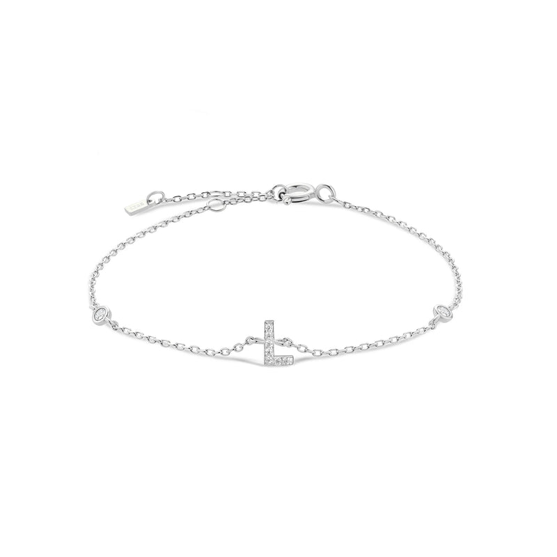 Pulseira Personalizada ANDYWEN com Inicial – Prata Esterlina 925 & Banho de Ouro
Descubra a elegância da joalharia personalizada com a pulseira ANDYWEN — uma peça sofisticada em prata esterlina 925 com banho de ouro bri