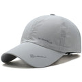 Boné Estilo Beisebol Unissexo – Ideal para o Verão
Boné casual e moderno, perfeito para dias de sol. Com design clássico estilo beisebol, este acessório combina conforto, estilo urbano e proteção solar.