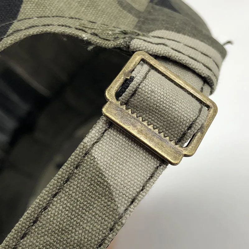 Boné Masculino Estilo Urbano – Trucker | Snapback | Camuflado
Destaque o seu estilo com este boné masculino versátil e moderno, ideal para compor looks casuais, urbanos ou desportivos. Com design tipo trucker, modelo fla