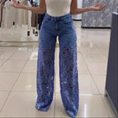 Calças Jeans Femininas Baggy com Detalhe em Crochê Floral – Tendência Verão 2025 | Estilo Y2K
Destaque-se com estas calças jeans baggy femininas com recortes em forma de flor e detalhes em crochê artesanal. Um modelo