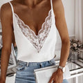 Top Feminino Sem Mangas com Renda – Estilo 2024
Elegância, sensualidade e conforto num só look.

Descobre o charme deste top feminino em cetim black ice silk, com um decote em V profundo e detalhes em renda delicada, perf