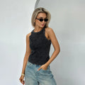 Top Regata Feminino 2025 – Slim Fit Canelado | Casual & Fitness
Eleva o teu estilo com o Top Regata Feminino 2025, uma peça versátil e indispensável para todas as estações. Com design slim fit e tecido canelado de alta