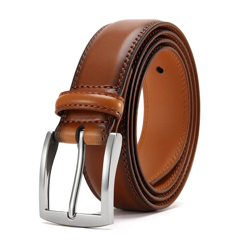 Cinto de Couro Masculino em Couro Legítimo – Design Casual e Atual
Descubra o equilíbrio perfeito entre estilo e durabilidade com este cinto masculino feito em couro de vaca legítimo. Equipado com uma fivela de agulha cl