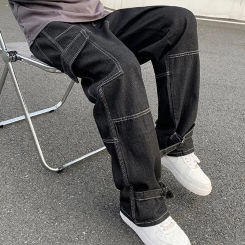 Calças Cargo Masculinas em Denim – Estilo Wide Leg, Casual e Retrô

Descubra o conforto e a autenticidade das nossas calças cargo masculinas em jeans, com corte wide leg inspirado na cultura Hip Hop e streetwear. Perfeit