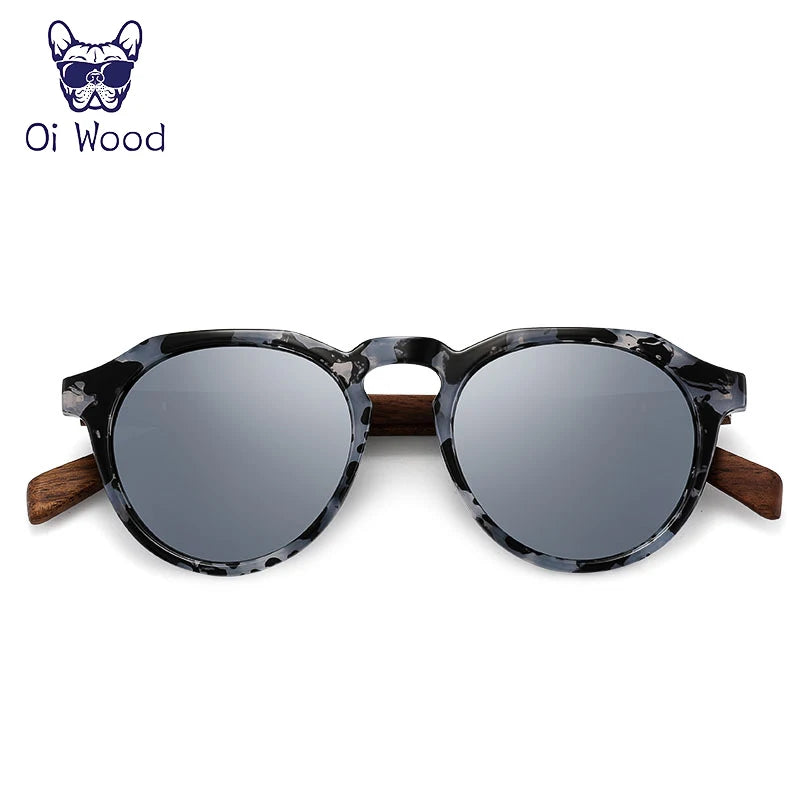 Óculos de Sol Oi Wood – Estilo Natural e Sofisticação
Destaque-se com os elegantes Óculos de Sol de Madeira Oi Wood, ideais para mulheres e homens que valorizam o estilo sustentável com um toque sofisticado.
Fabricados