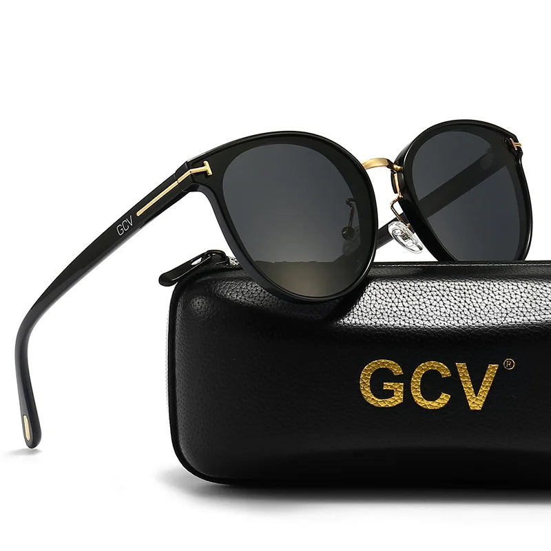 Óculos de Sol Femininos GCV 2025 – Estilo Gatinho, Luxo & Leveza
Descubra os óculos de sol polarizados GCV 2025, com design em estilo gatinho que combina elegância, moda e proteção. Criados para mulheres que valorizam