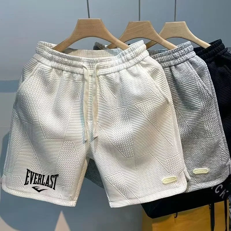 Shorts Masculinos Estampados – Estilo, Conforto e Versatilidade
Descobre os novos shorts casuais estampados, perfeitos para os dias quentes da primavera e verão. Com um design moderno e popular, são fabricados com um teci