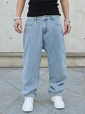 Destaque-se com estas calças jeans baggy masculinas, ideais para os dias de primavera e outono. Com corte reto e oversized, oferecem um visual moderno, urbano e confortável. Feitas em denim de alta qualidade, têm acabament