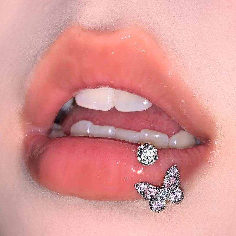 Anel Labial com Borboleta Elegante – Joia Corporal em Titânio Hipoalergénico
Destaque o seu estilo com este anel labial delicado e brilhante, em formato de borboleta, perfeito para quem procura um toque sofisticado e orig