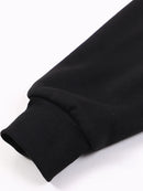 Moletom Feminino Casual Unissexo com Bolso Criativo – Conforto e Estilo Urbano
Destaque-se com este moletom de cor sólida, perfeito para dias mais frescos. Feito em felpa macia e confortável, combina com qualquer look —